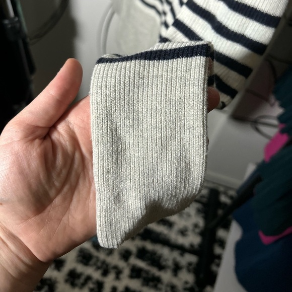 Loft Navy and White w/Gray Colorblock Sweater Women’s XS Soft Knit Crew Neck - Picture 5 of 7